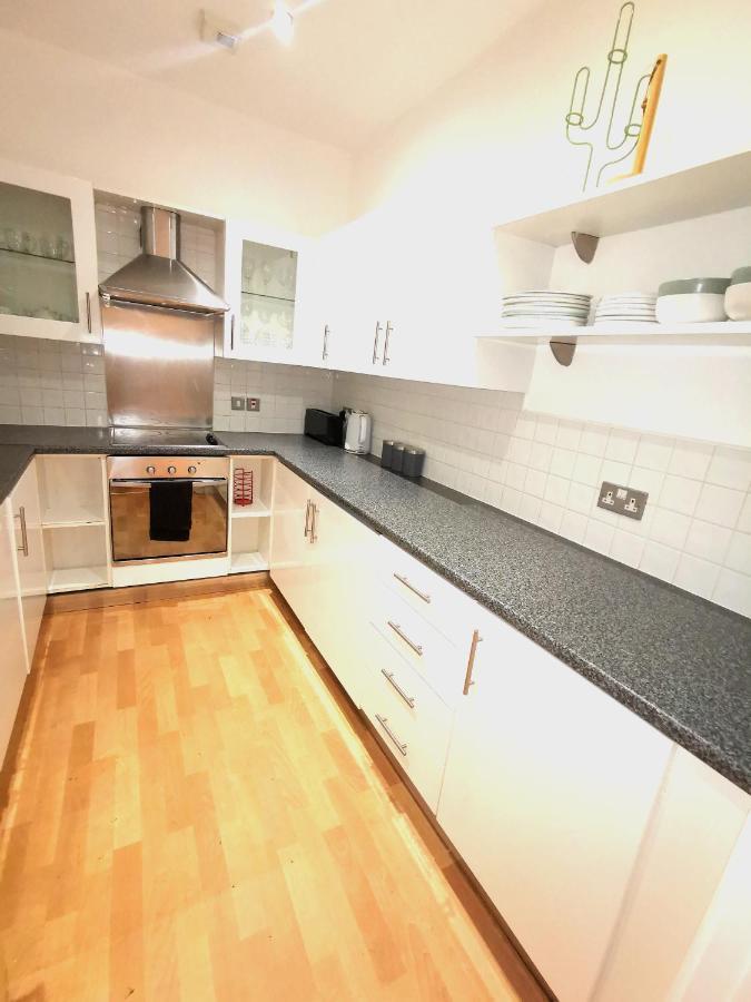 Comfort Zone Apartments Бирмингам Екстериор снимка