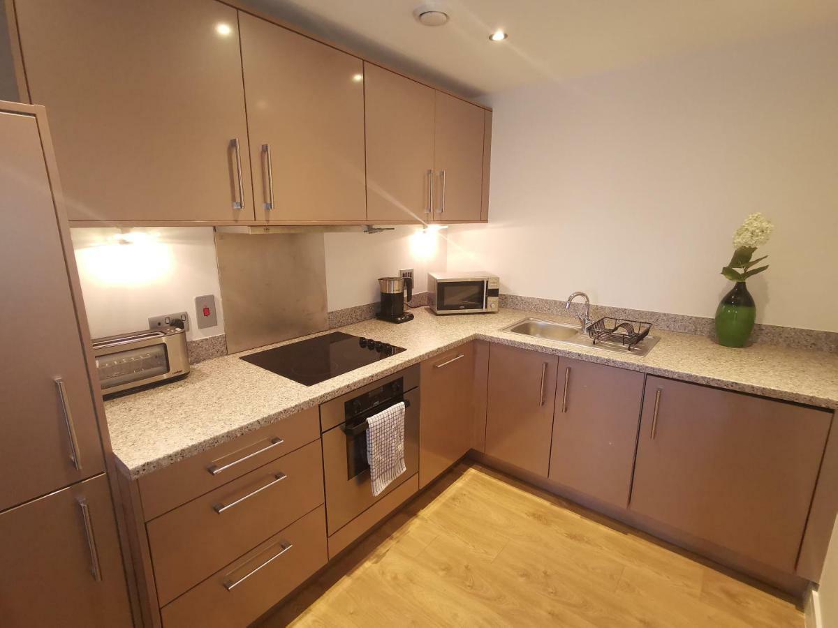 Comfort Zone Apartments Бирмингам Екстериор снимка